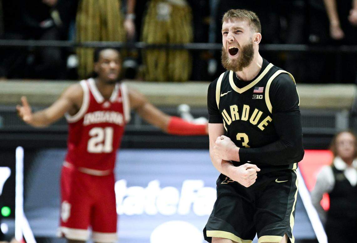 Purdue point guard Braden Smith (3) was a First Team AP All-America selection in 2024-25.