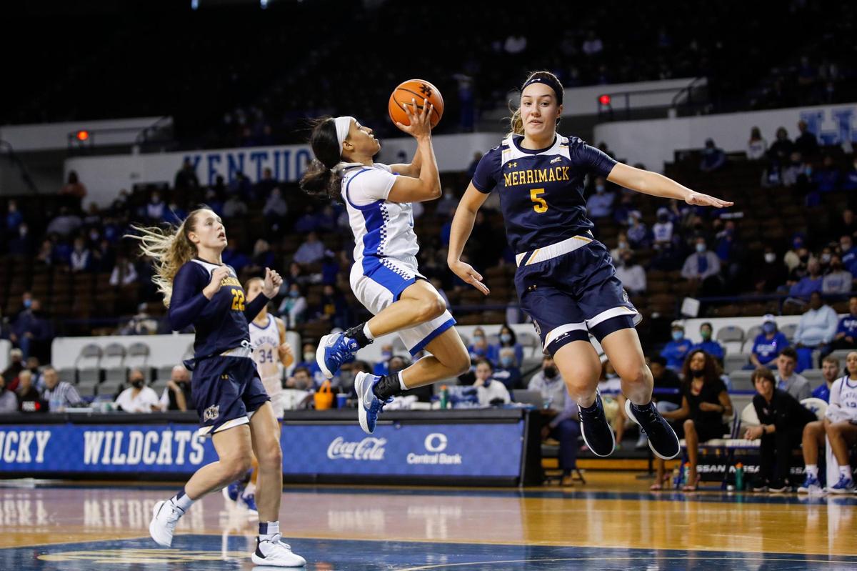 As a high school prospect, Kentucky freshman Jada Walker was rated a four-star prospect by ESPN.com, which ranked her as the 18th-best point guard and 87th-best overall player in the 2021 class.