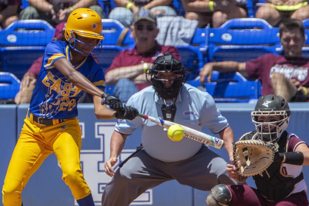 Sophomore outfielder Lucy Patterson went 3-for-3 at the plate to lead Warren East's 10-hit attack on Friday.