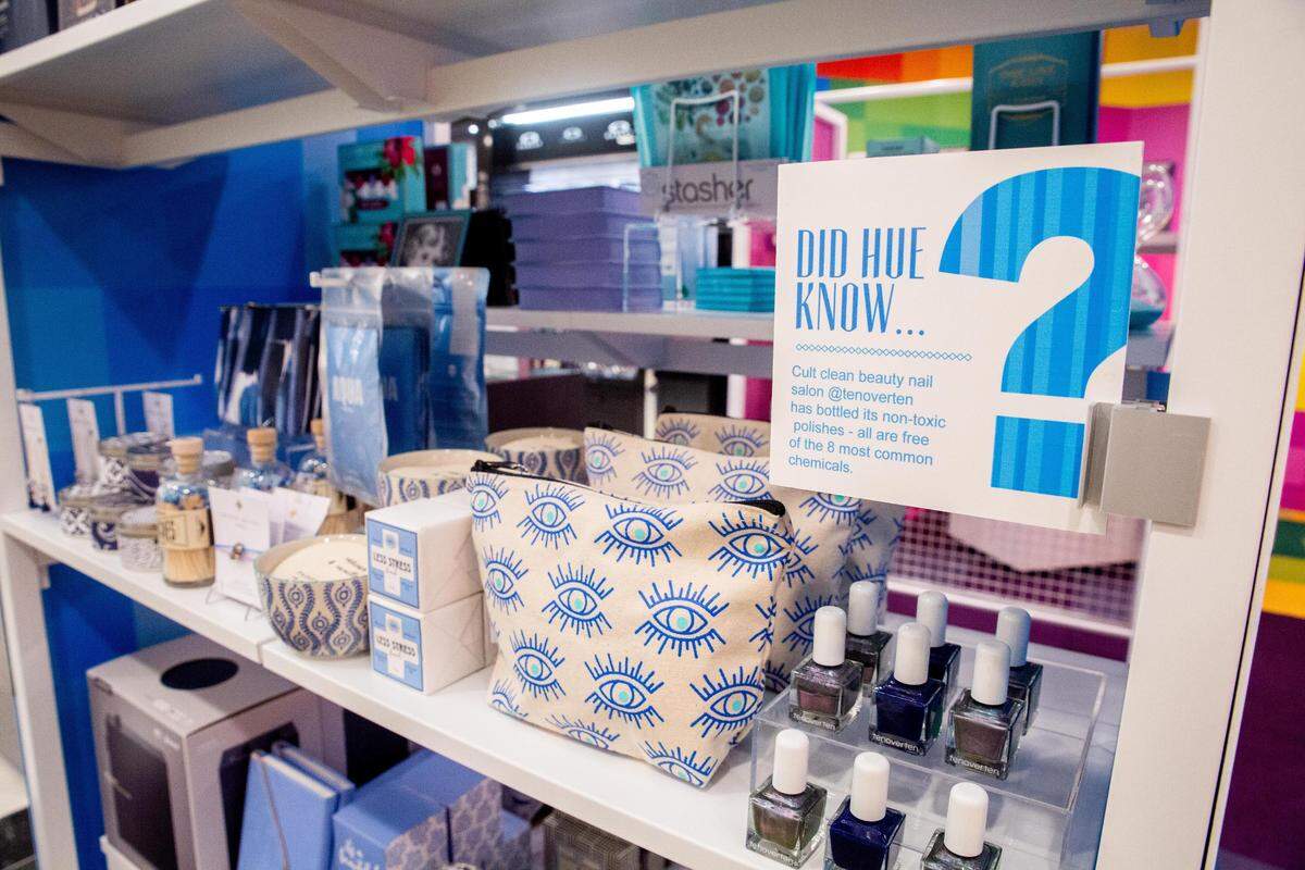 For blue, there are cool tenoverten nail polishes as well as candles and much more in the Story boutique in Macy’s.