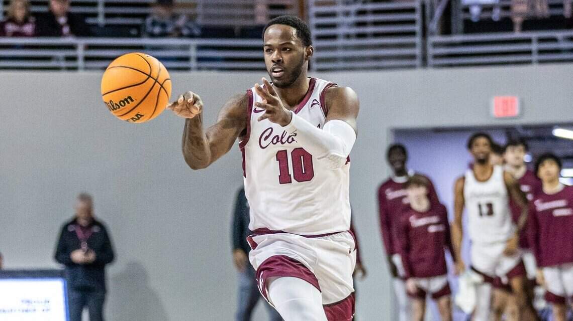 ‘He loves Eastern Kentucky.’ Devontae Blanton leads as EKU basketball pursues history