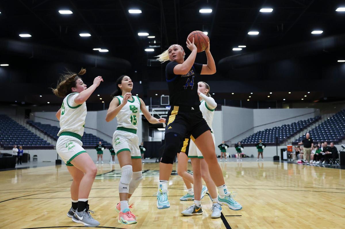 Bethlehem’s Leah Macy is the eighth-ranked recruit nationally in the class of 2025.