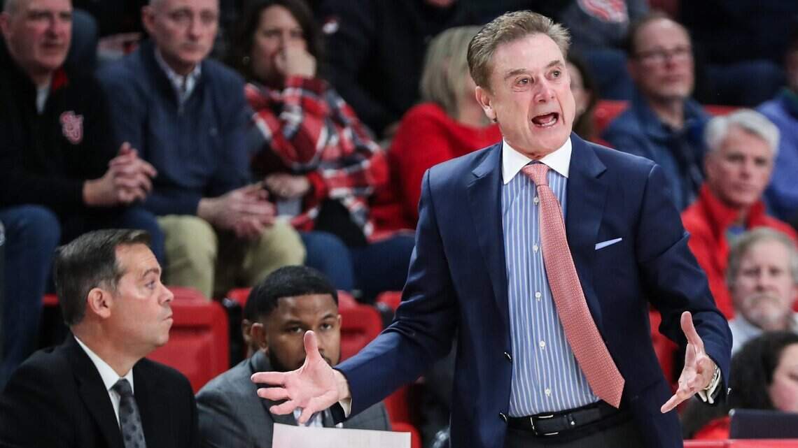 For Rick Pitino and Billy Gillispie, the hoops season is off to an eventful start