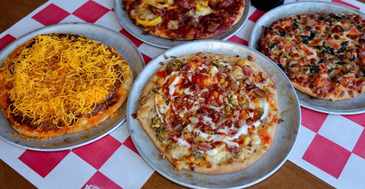 LaRosa’s Pizzeria will have four options available for Lexington Pizza Week, including one vegetarian pizza. The event is Nov. 8-14 and all pizzas are $6.