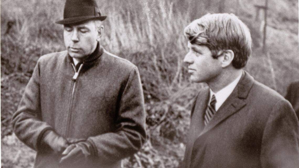 Chapter 3: The world comes to Whitesburg to take Harry Caudill’s ‘poverty tour’