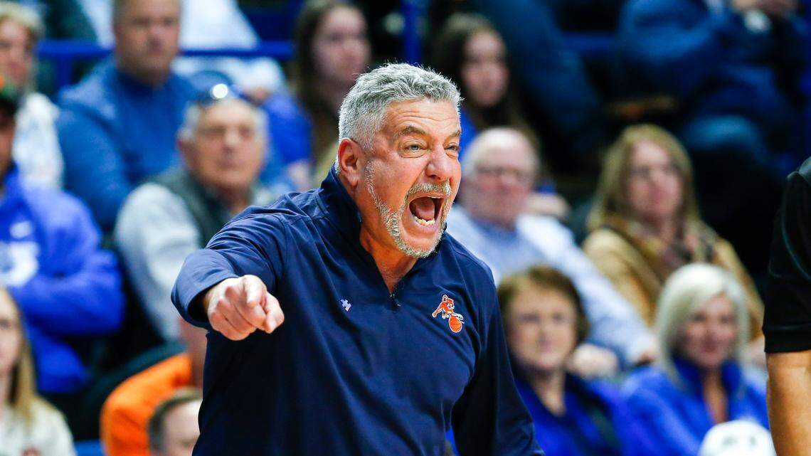 Who should Kentucky target to replace John Calipari? One name should top UK’s list