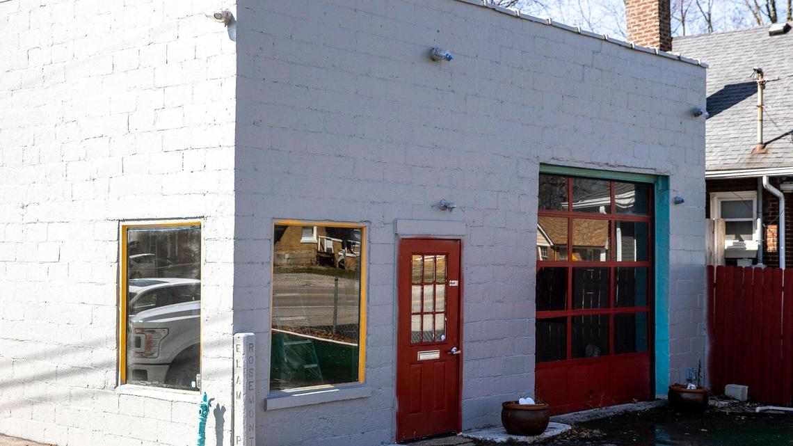 Sean Nealey, owner of PieTana, is opening a second restaurant across the street from his pizza spot in Lexington. It will be called Rosemont Station and have burgers and a full bar.