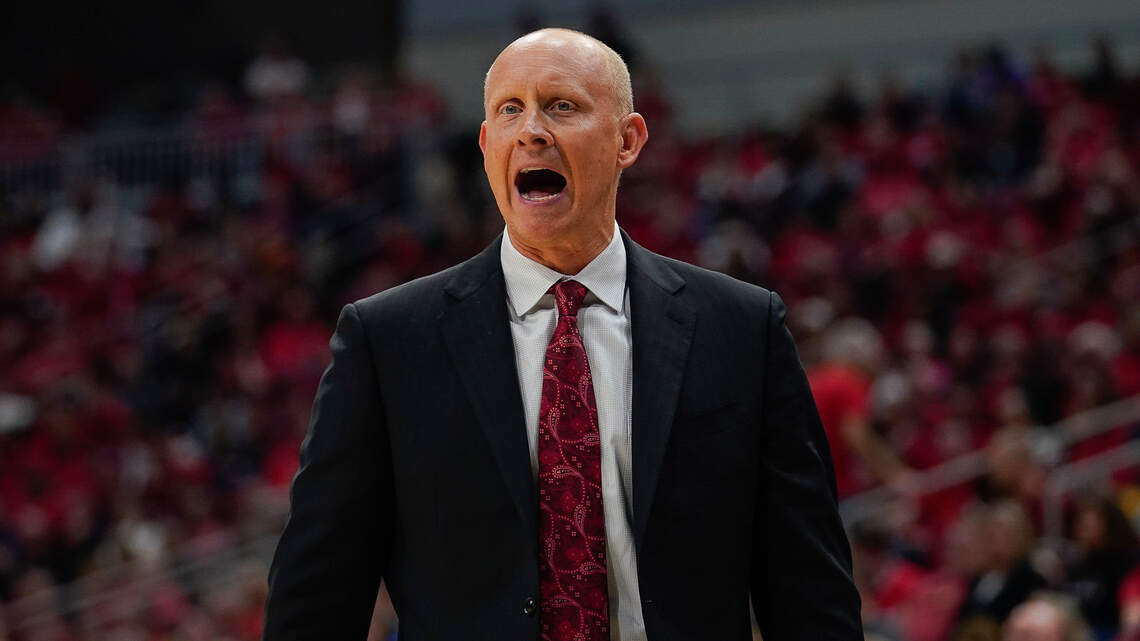 Besides the Champions Classic, Tuesday features an excellent matchup closer to home