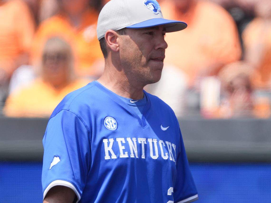 Kentucky baseball coach Nick Mingione during the NCAA college baseball game against Tennessee on April 20, 2025, in Knoxville, Tenn.