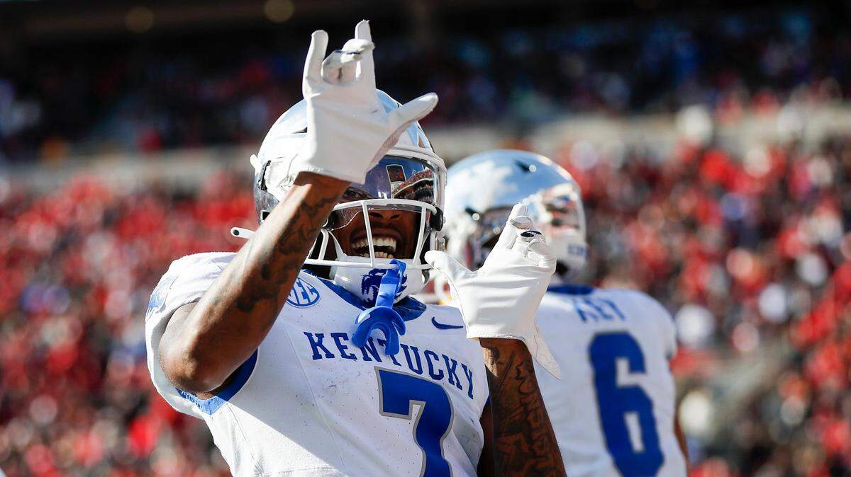 Five things you need to know from Kentucky’s epic 38-31 upset win over No. 10 Louisville