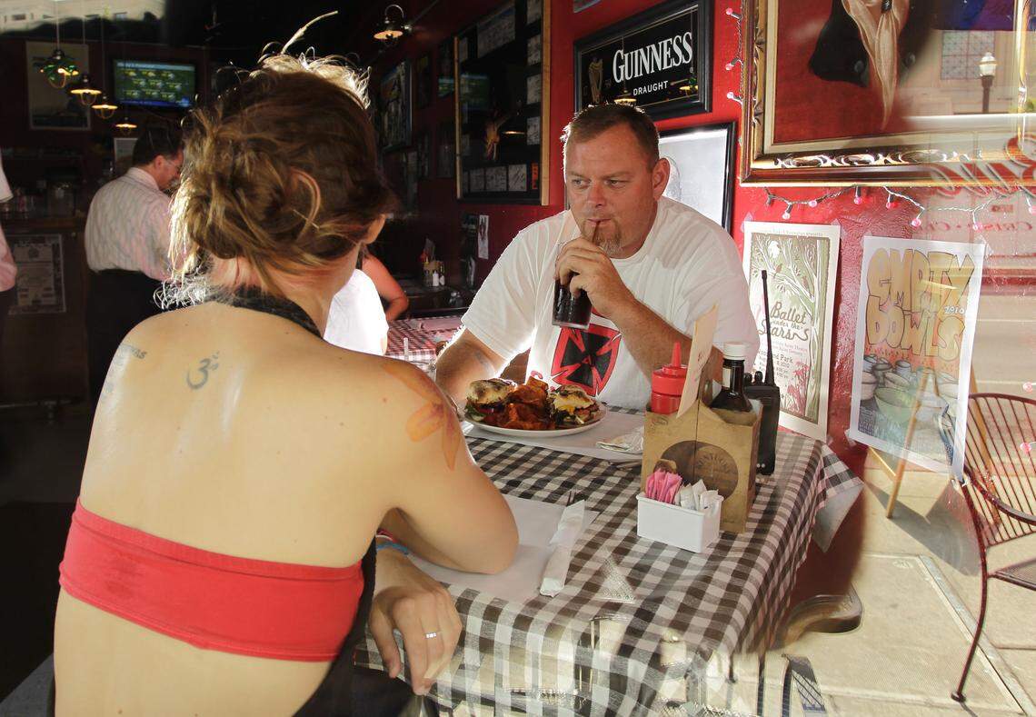 In 2010, while customer Mike Wiley had a burger at Sidebar Grill, his server sat down to chat. The menu focuses on grilled sandwiches and homemade sides.