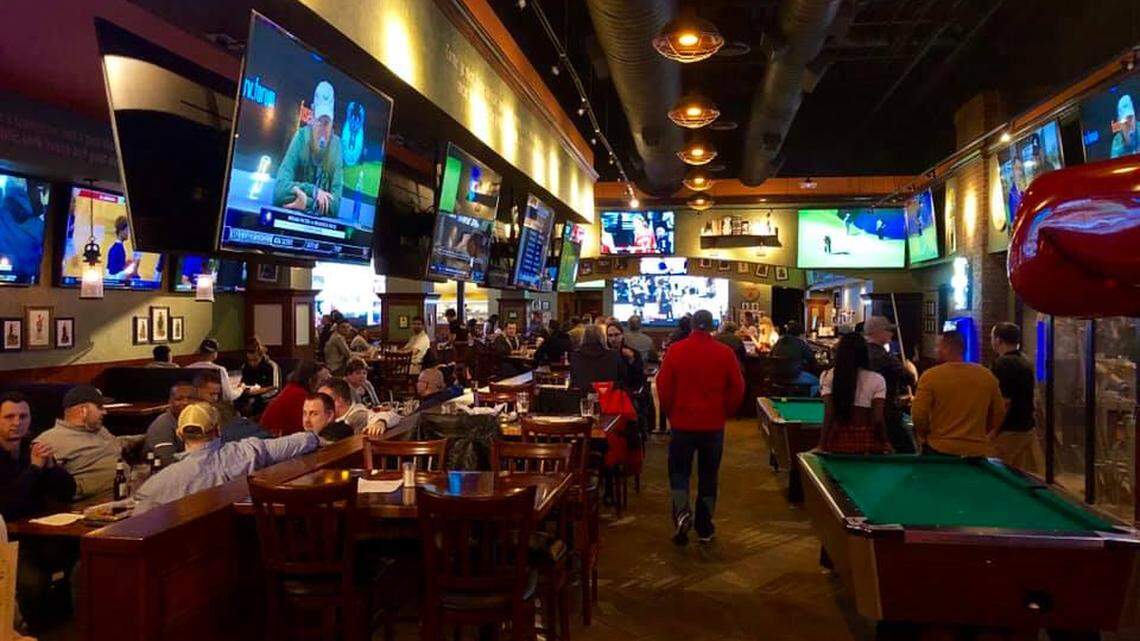 Lexington sports bar known as ‘Hooters in plaid’ closing after seven years