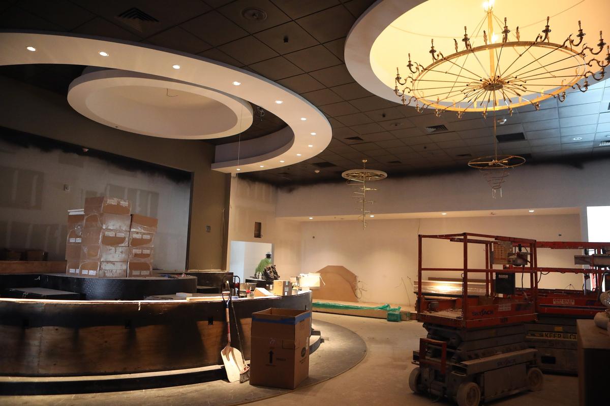 The horseshoe-shaped bar, where the Wildcat blue piano will sit, is coming together. The accommodate Jeff Ruby’s antique chandeliers, domes had to be built into the ceiling of the restaurant.