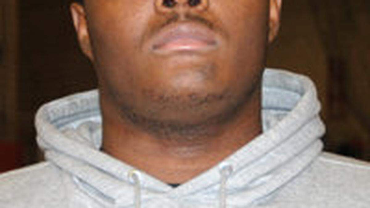 Marcelys Jones, an offensive lineman prospect in the class of 2014.