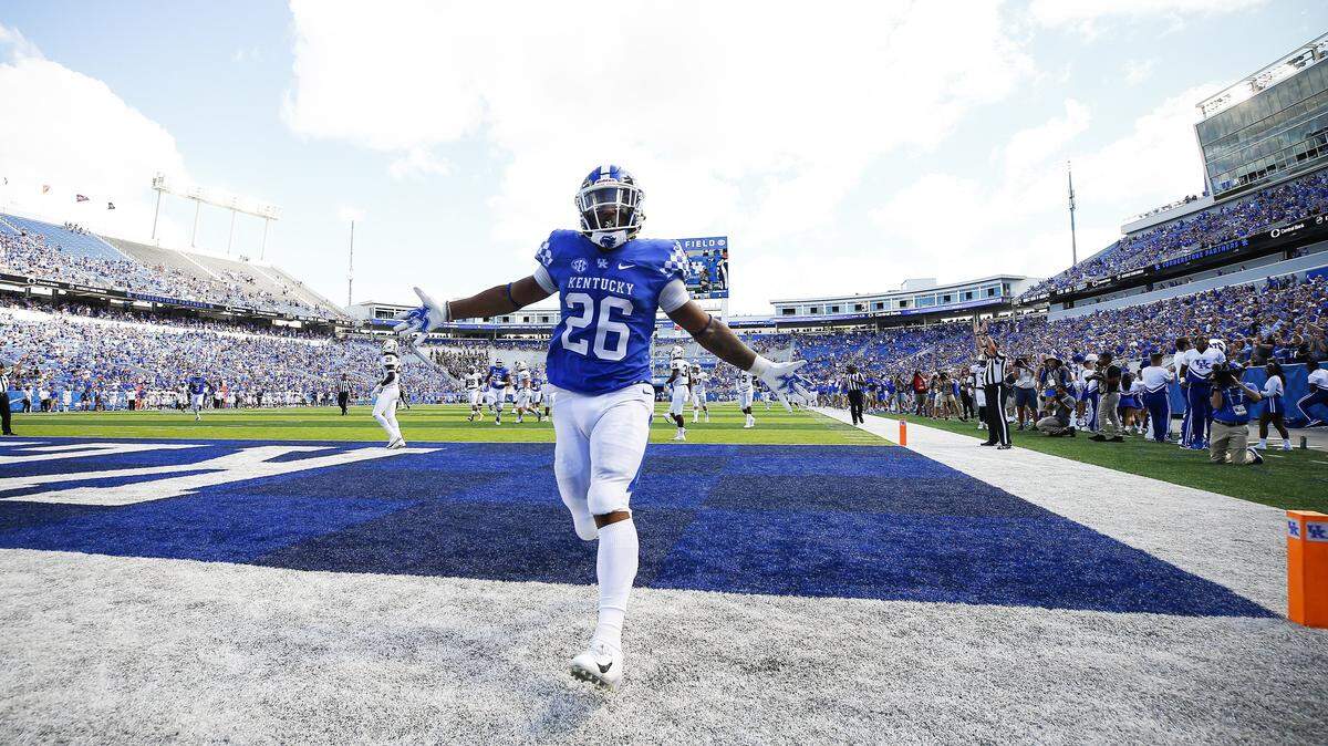 Kentucky’s offensive line will try to get star running back Benny Snell moving again against Georgia on Saturday. Snell has been limited to less than 100 yards in three of his past four games.