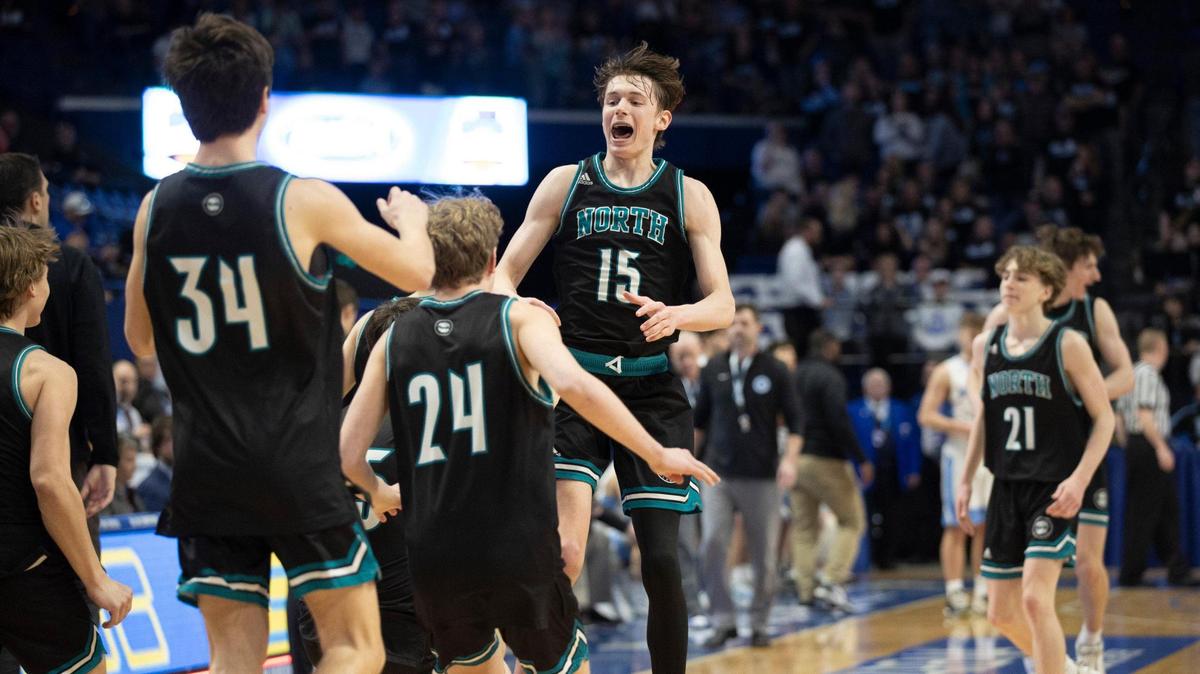 North Oldham outlasts Muhlenberg County in Sweet 16 with clutch plays late