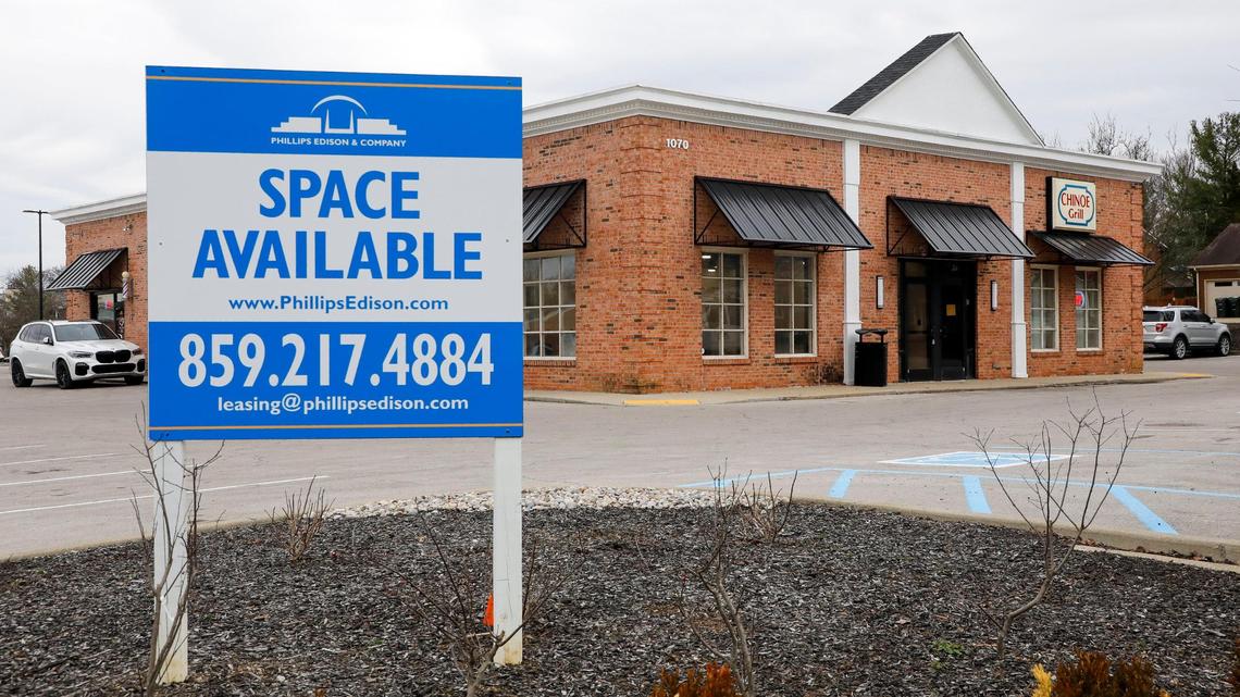 A new restaurant is coming to 1070 Chinoe Rd., suite 140, next to Chinoe Grill. Everything Spuds is opening in March and will have a menu of baked potatoes and that diners can then pick out their toppings. The restaurant is located in Chinoe Plaza, which also has a Kroger grocery store.