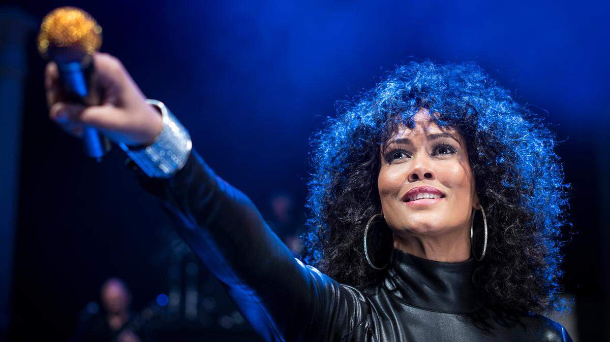 Belinda Davids’ tribute to Whitney Houston, “The Greatest Love Of All,” will show at the Lexington Opera House on Saturday.