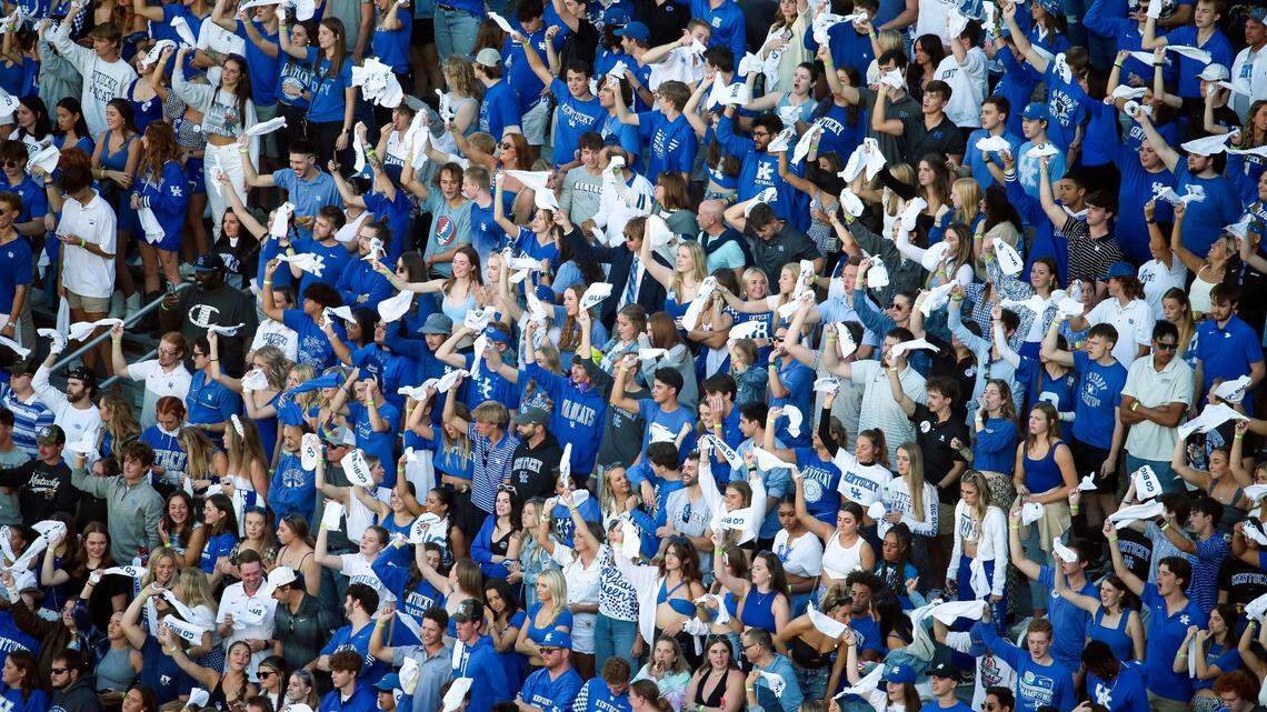 Mark Stoops and UK football owe a big debt of gratitude to one set of Kentucky fans
