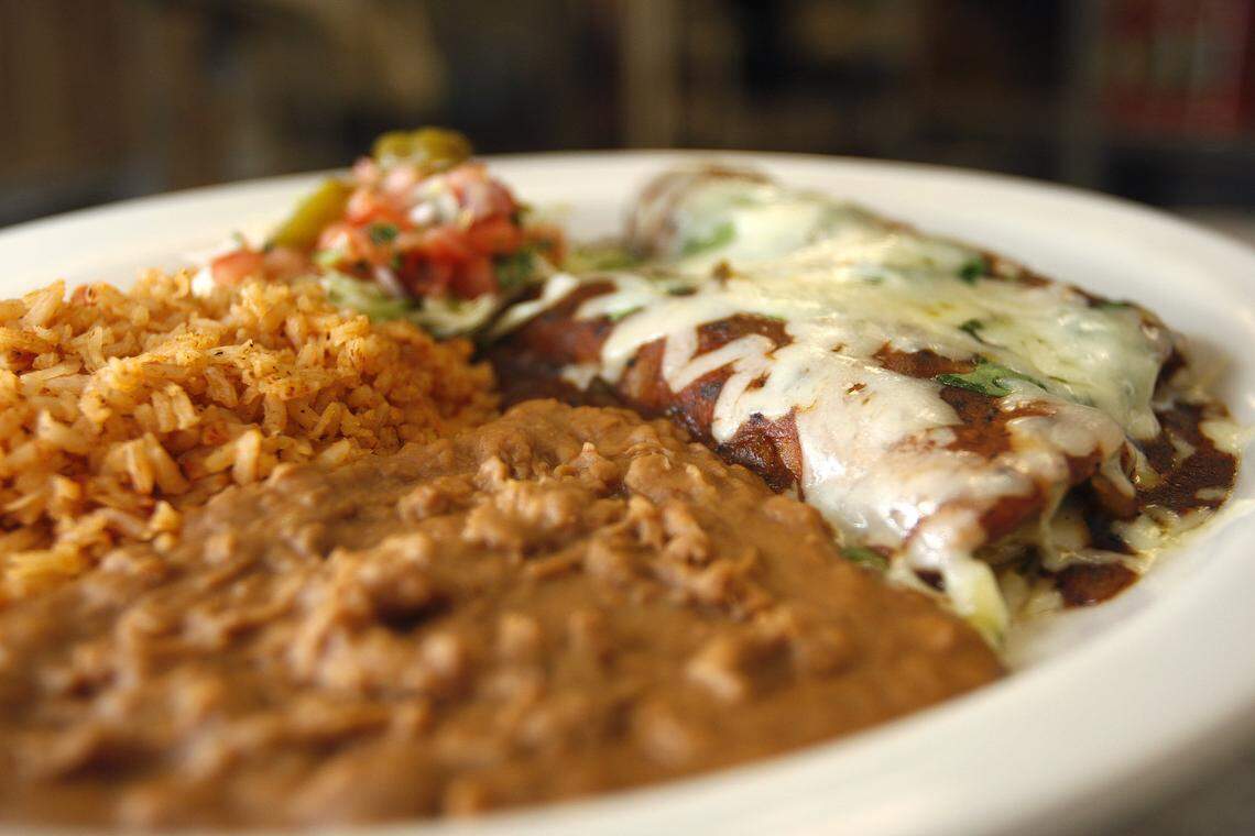 Lexington will be getting a second location of the popular Chuy’s Mexican restaurant. The Texas-based chain has a cult-like following for its fresh salsas and hand-made tortillas.