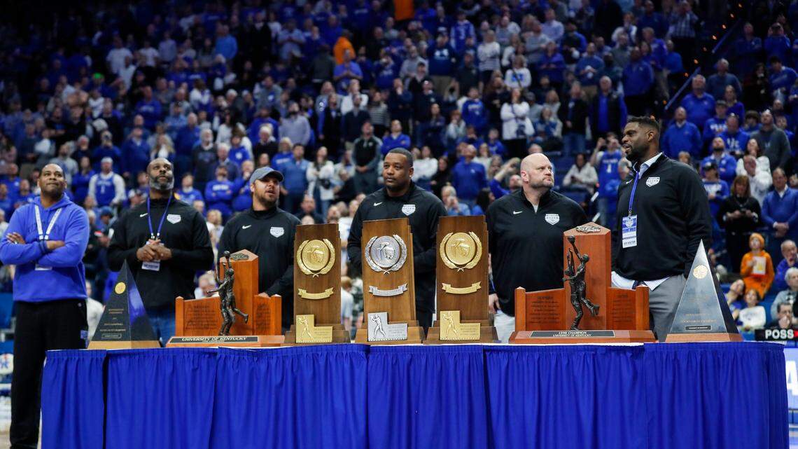 The 1990s are celebrated at Kentucky basketball reunion. Will Pitino be at the next one?