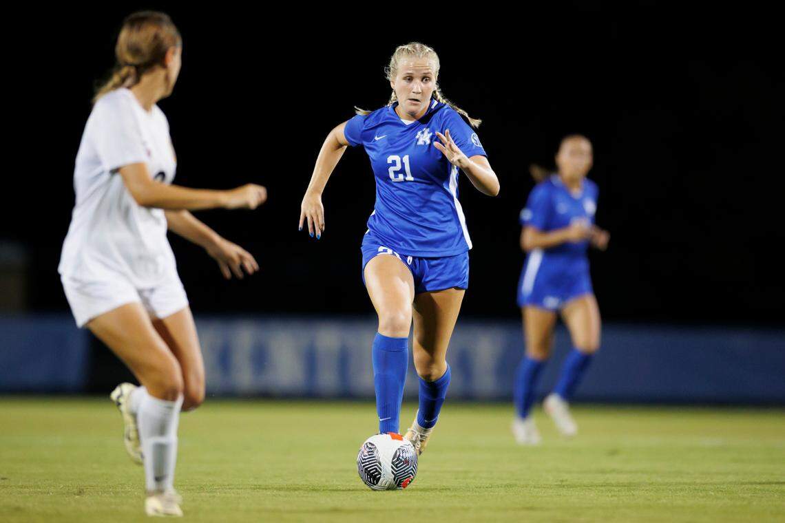 Anna Sikorski, one of 16 freshmen on this season’s Kentucky roster, has scored one goal and recorded two assists.
