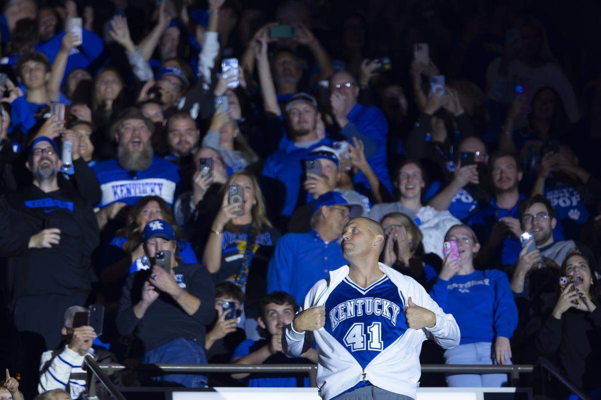 Mark Pope is set to begin his second season as the head coach at Kentucky.