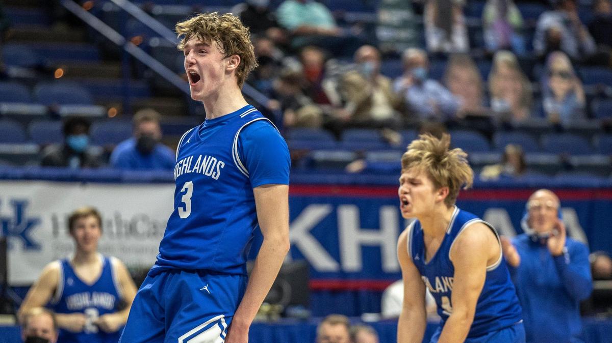 Highlands’ Sam Vinson (3) and Leyton Read (4) celebrated a dunk by Vinson in the fourth quarter against Muhlenberg County at the KHSAA Boys’ Sweet 16 in Rupp Arena on April 1.