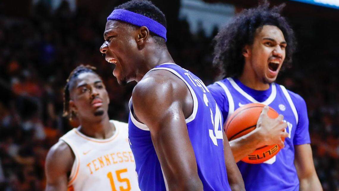 An upset to save Kentucky’s basketball season? UK beats No. 5 Tennessee in Knoxville.