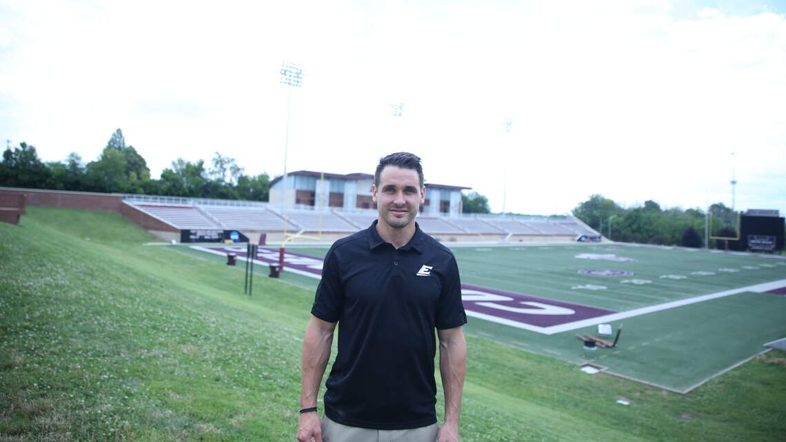 ‘I fell in love with it.’ Unforeseen path brought star QB back to Kentucky as a coach.