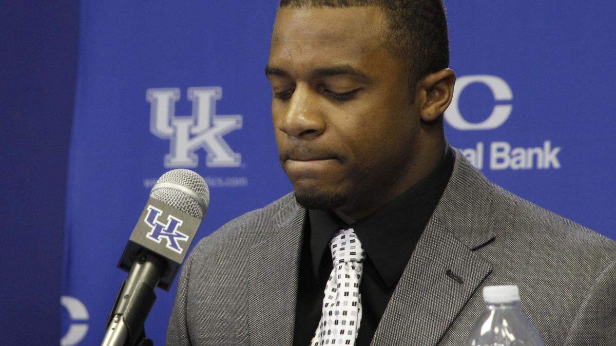 Randall Cobb will bypass his senior season at UK. "I feel that I am mentally and physically ready for the next level," he said.    