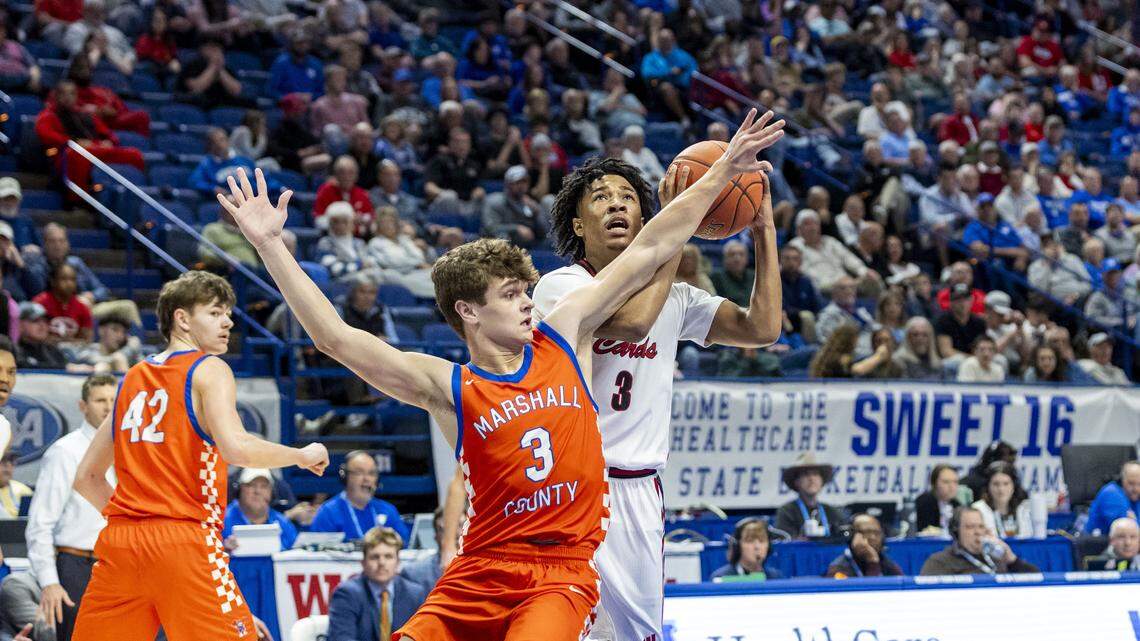 Clark turns up defense in second half to secure place in Boys’ Sweet 16 semis