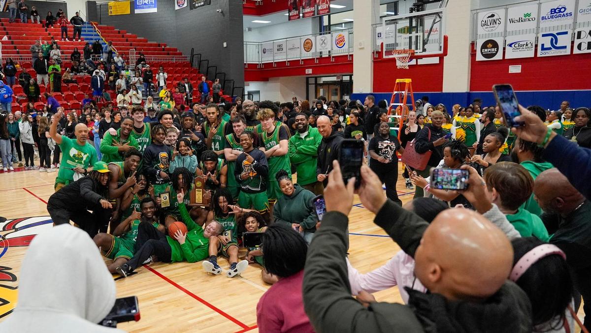 Bryan Station defeated Frederick Douglass 59-56 to win the boys 42nd District Tournament championship at Scott County High School’s Billy Hicks Gymnasium in Georgetown on Friday.