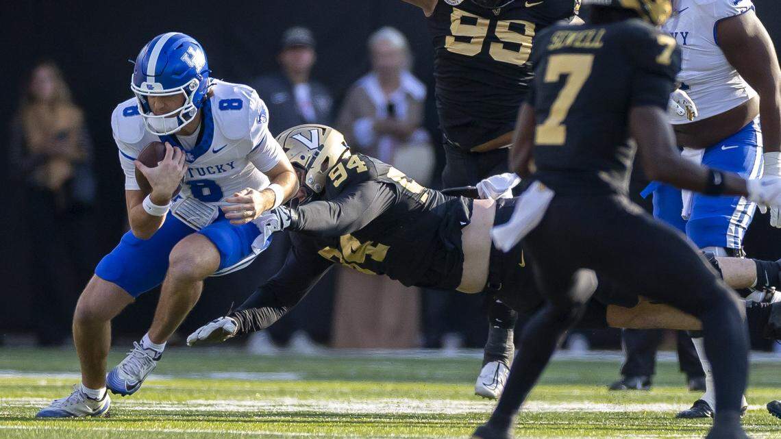 Diego Pavia breaks Vanderbilt passing record as Commodores rout Kentucky