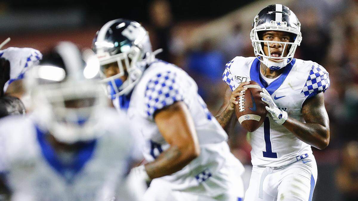 If Sawyer Smith can’t go against Arkansas, who will UK start at QB?