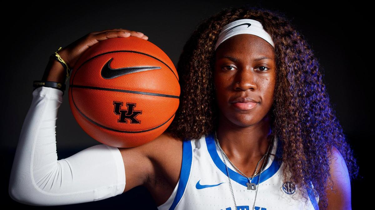 University of Kentucky guard Rhyne Howard will play for an Atlanta Dream team two hours away from the town in Tennessee where she grew up.