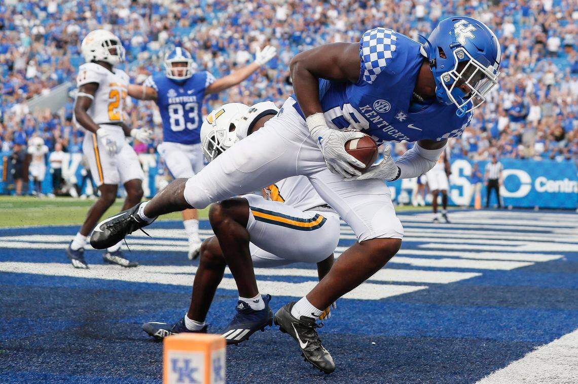 Kentucky tight end Izayah Cummings (84) could be an important target for quarterback Will Levis in the Citrus Bowl on New Year’s Day.