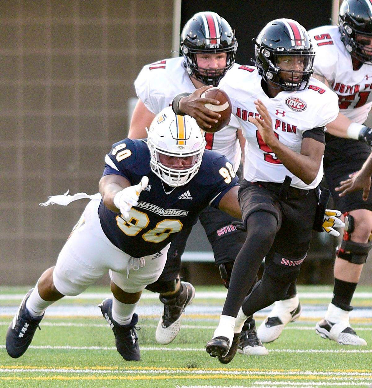 Chattanooga’s Devonnsha Maxwell (90) has 21 career quarterback sacks.