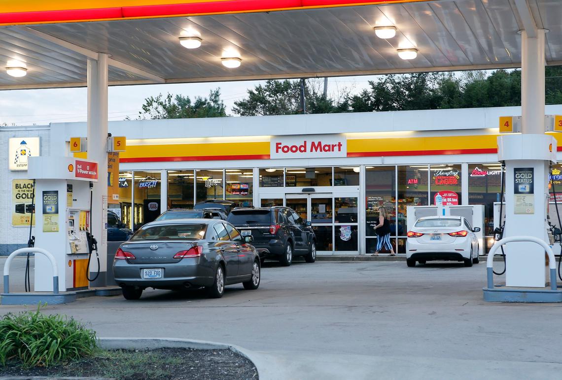Shell-Estepp’s Food Mart Deli at 1951 Stanton Way was placed on probation after a health department inspector found pork at room temperature, as well as flies and unclean surfaces.