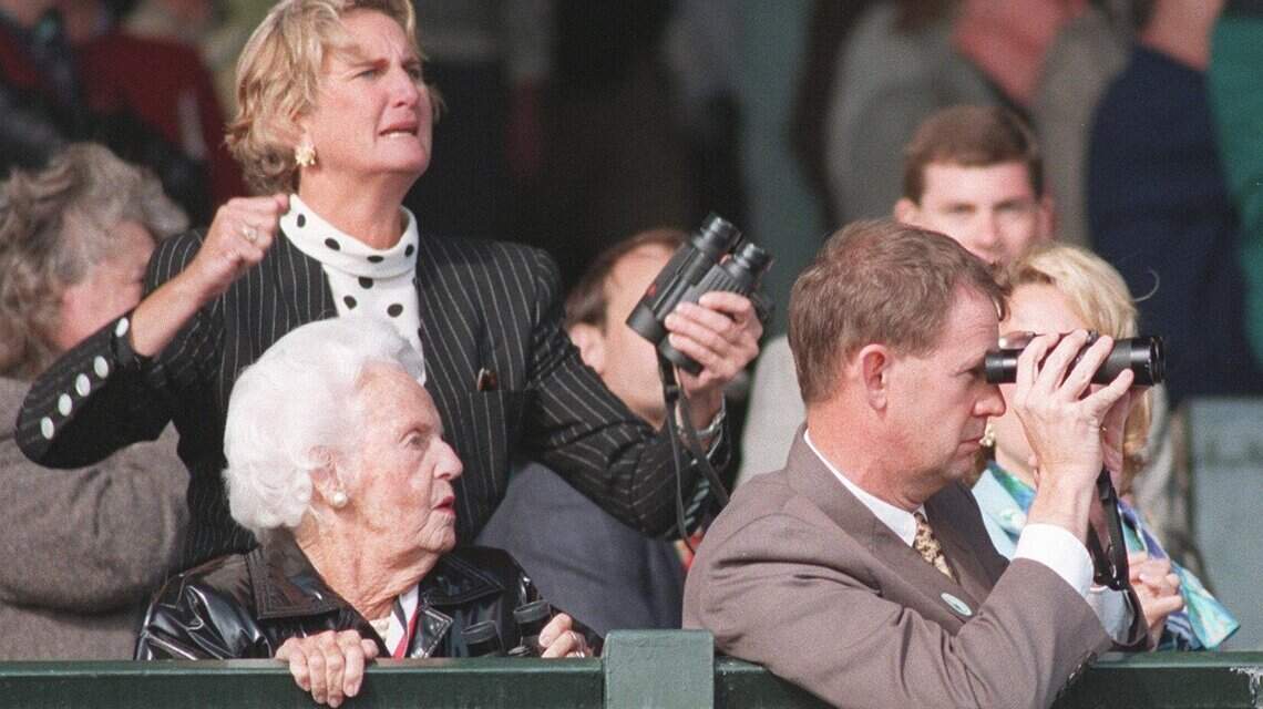 Former president of prominent Kentucky horse farm elected to Hall of Fame