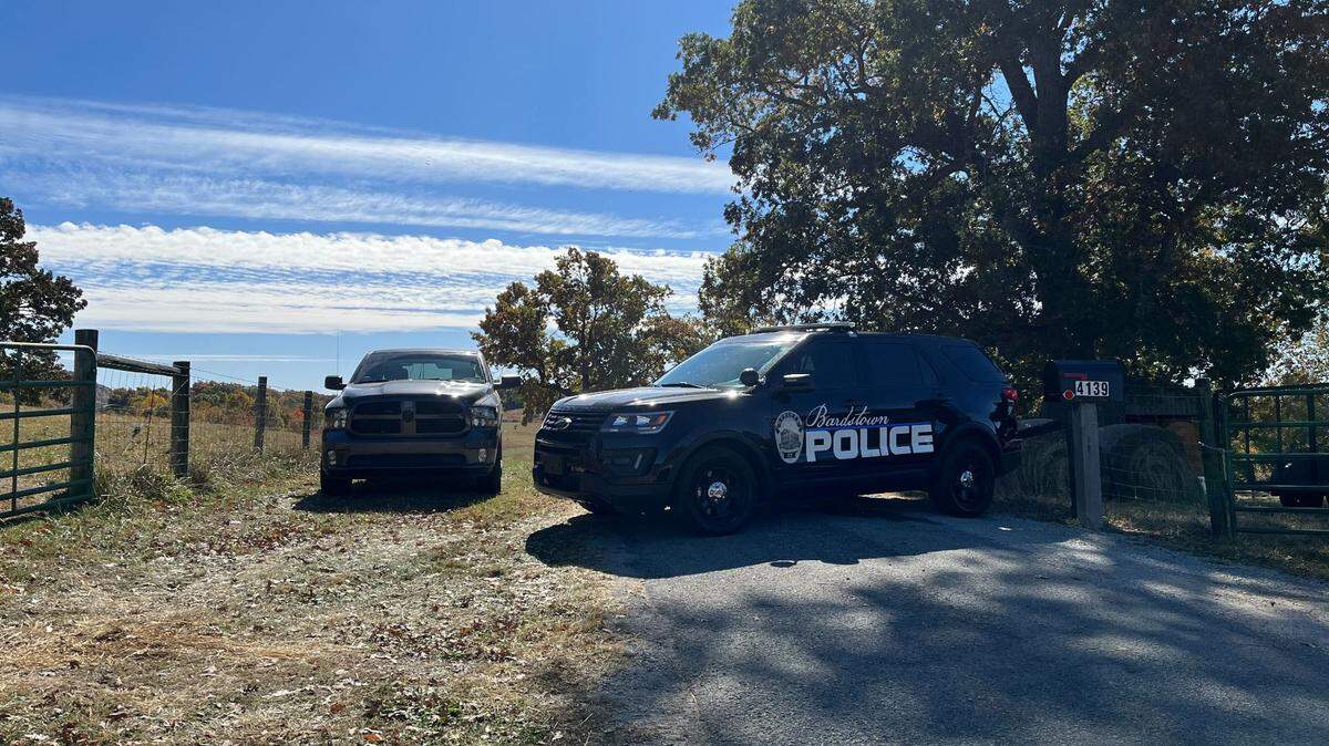 The Bardstown Police Department blocks off access to a farm owned by the Houck family in Bardstown, Ky. The FBI was on the scene conducting a search in connection to the disappearance of Crystal Rogers.