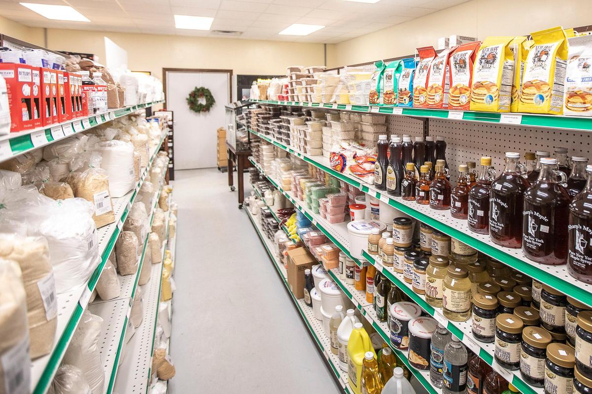 Besides sandwiches, Walnut Leaf Country Market has a store with lots of bulk goods.