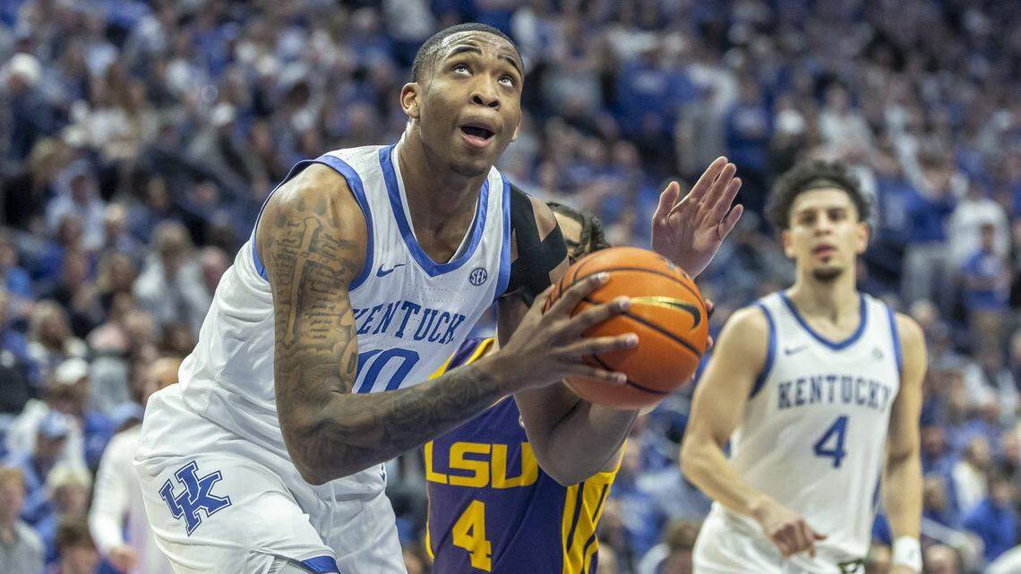 SEC basketball final: Kentucky Wildcats 95, LSU Tigers 64