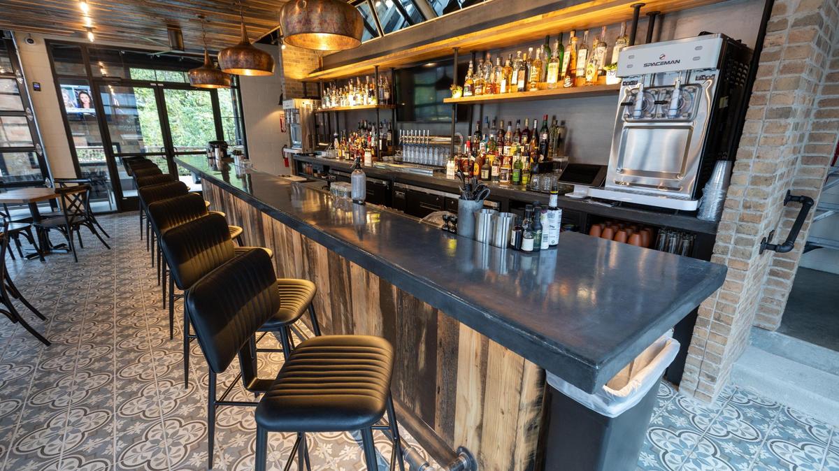 The two bars inside Desperados Cantina have hundreds of tequilas and mezcals for drinking alone or in cocktails. Plus there are frozen drink machines for fun cocktails.