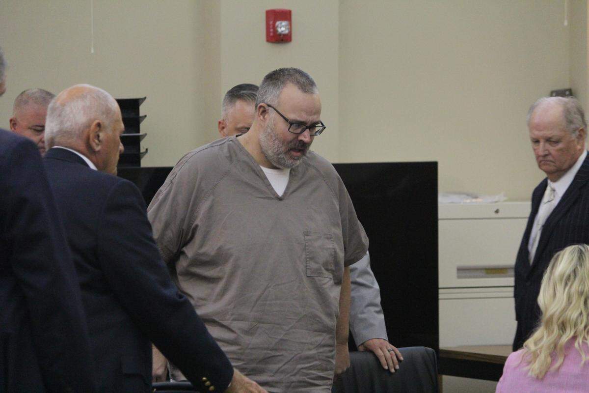 Shawn “Mickey” Stines appears in Letcher County Circuit Court on Aug. 15, 2025. He is charged with the murder of District Judge Kevin Mullins.