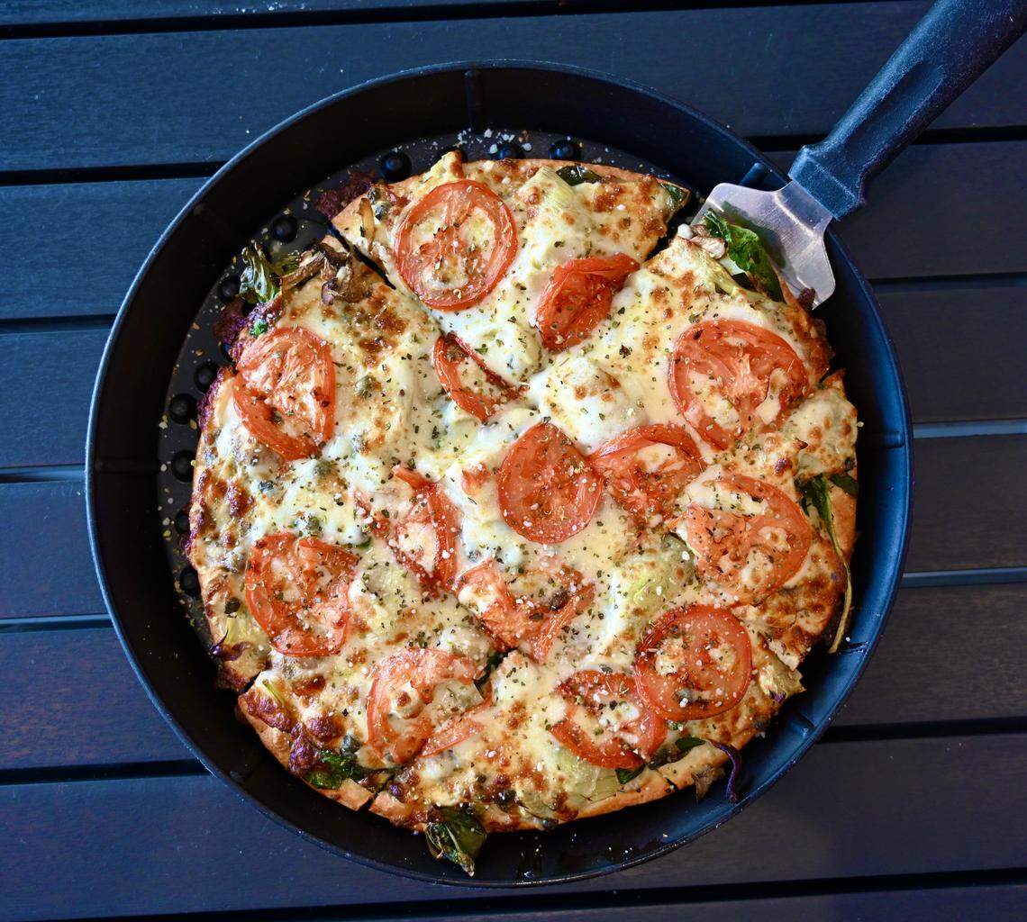 Rosati’s Kat’s White Pizza for Lexington Pizza Week 2025.