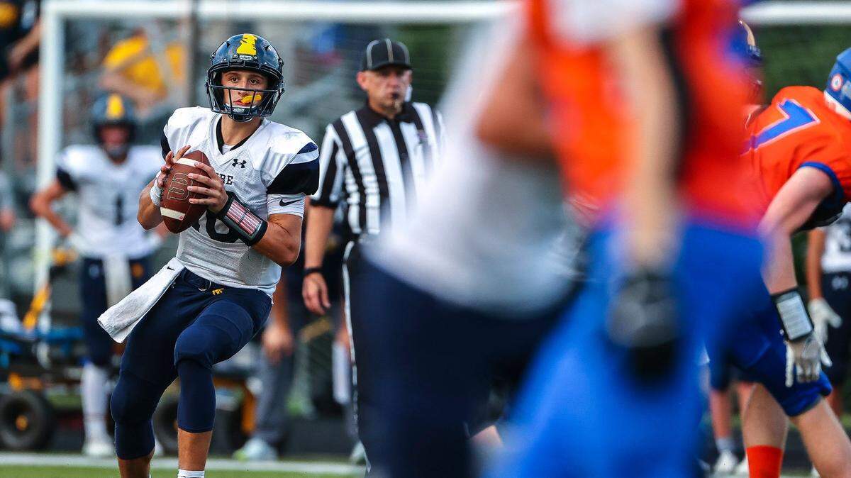 Sayre’s Cole Pennington (10) looks to pass the ball during a game against the Frankfort Panthers earlier this season. Pennington passed for more than 300 yards against Williamsburg on Friday.