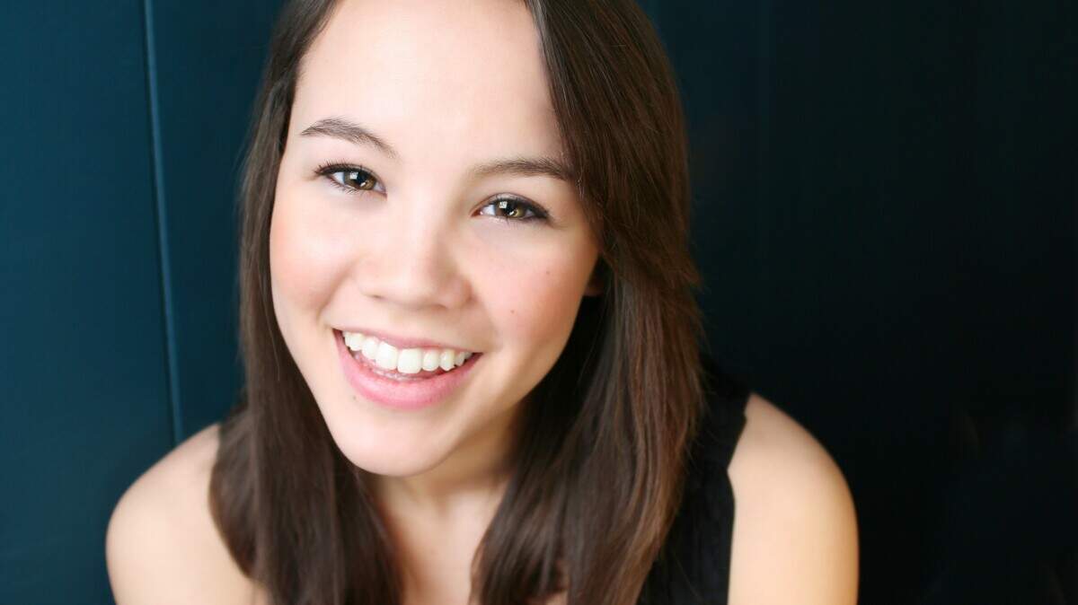 Elizabeth Judd plays Wendla in the  national tour of Spring Awakening. 