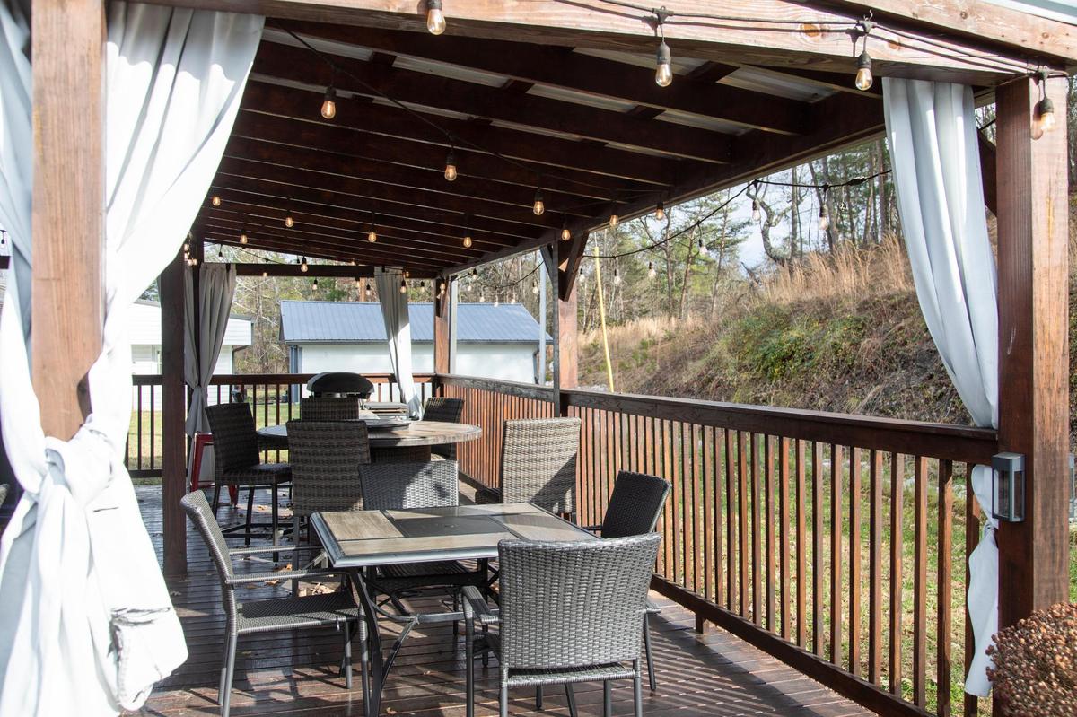 Outdoor patio space at the Chocolat Inn & Cafe in Beattyville.