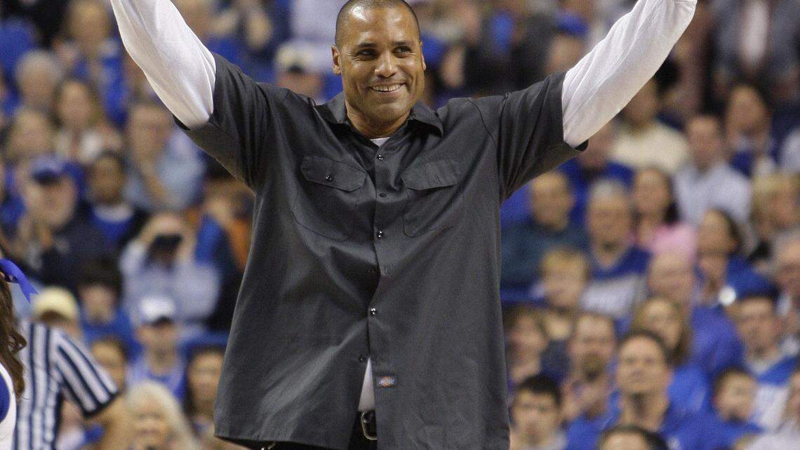 Former UK great Art Still made the "Y" in the spelling of Kentucky as UK defeated Vanderbilt 70-60 in January 2009.